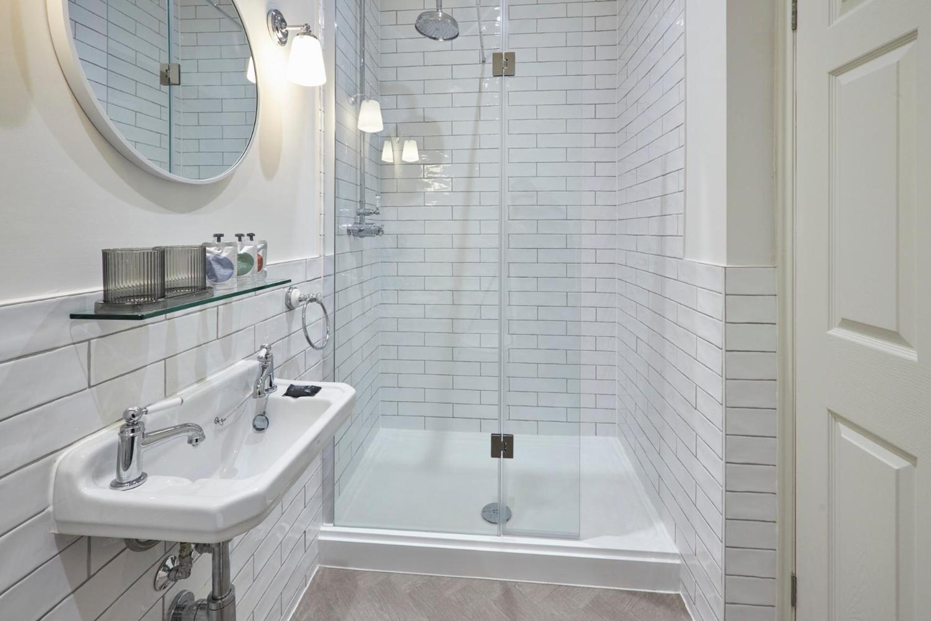 Arlington House Hotel - Self Check-In Suites Вулер Экстерьер фото