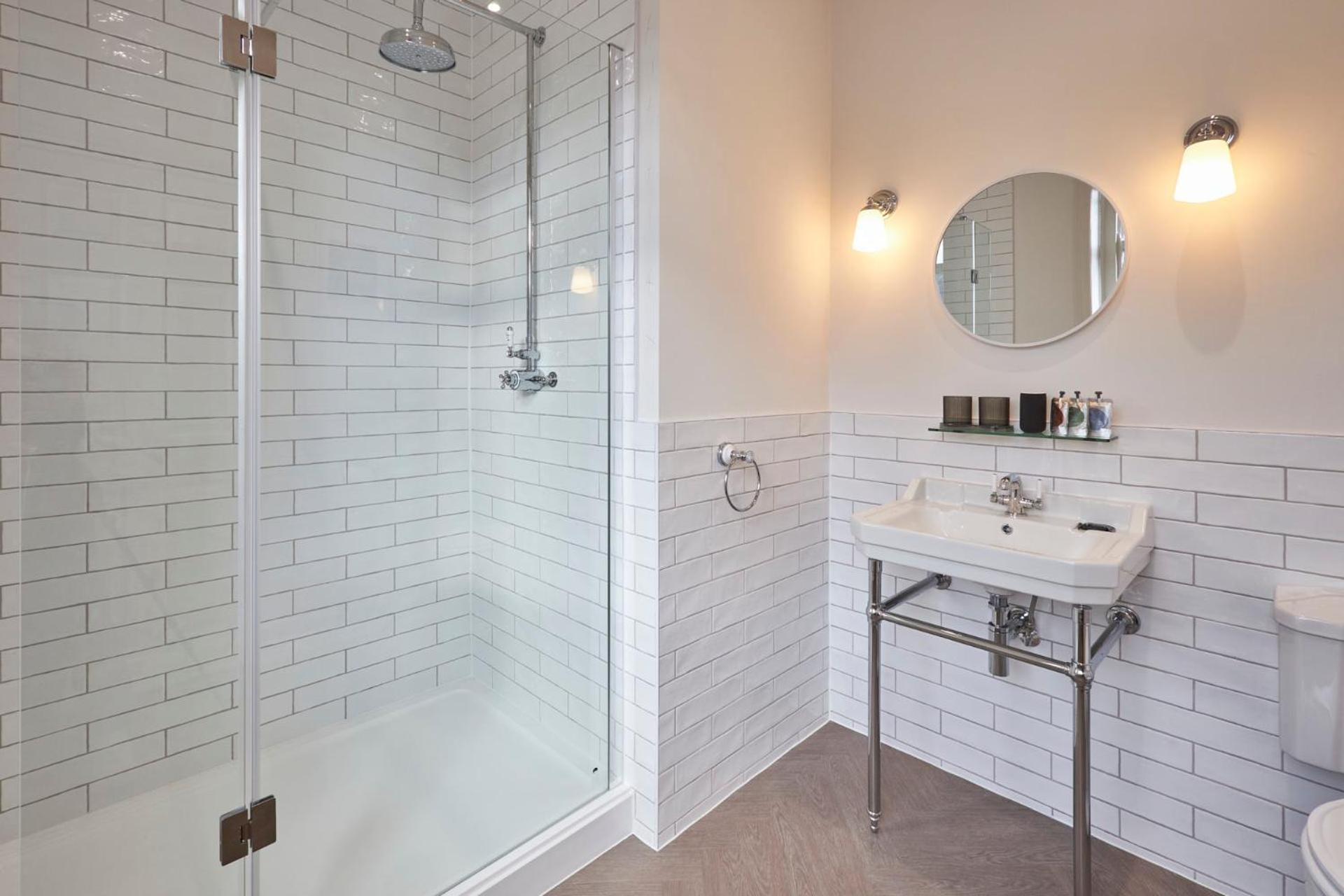 Arlington House Hotel - Self Check-In Suites Вулер Экстерьер фото