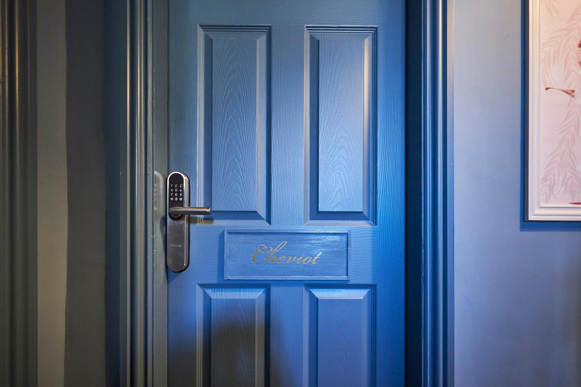 Arlington House Hotel - Self Check-In Suites Вулер Номер фото